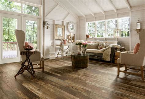 Distressed Hardwood Flooring Explained - Michigan's Top Reviewed ...