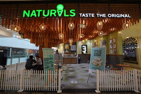 Naturals Ice Cream | DLF Mall of India