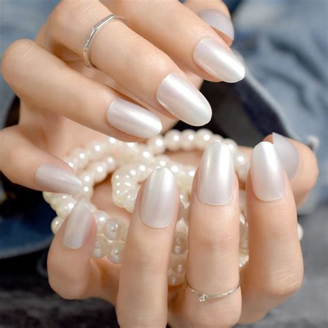 Shiny Pearl White Fake Nails Small Round False Nail Tips Full Cover Manicure Acrylic UV Gel Nail ...
