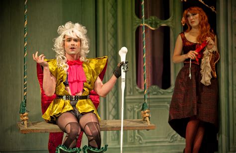 ‘Restoration Comedy’ by Amy Freed at the Flea Theater - The New York Times