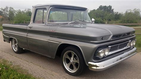 1961 Chevrolet Apache Pickup | F64 | Dallas 2015