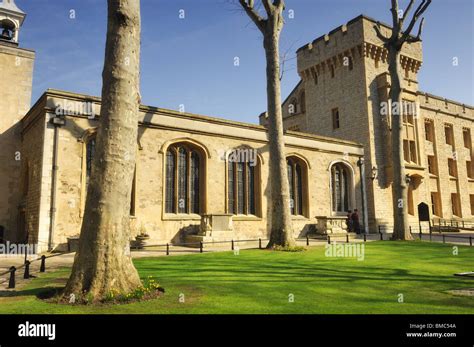 Chapel royal of st peter ad vincula hi-res stock photography and images - Alamy