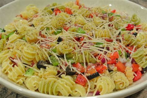 Christmas Pasta | Delicious healthy recipes, Christmas pasta, Recipes