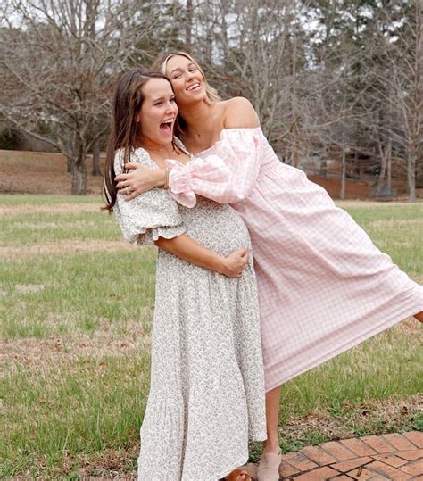 Pregnant Sadie, Mary Kate Robertson Have Joint Baby Shower: Pics