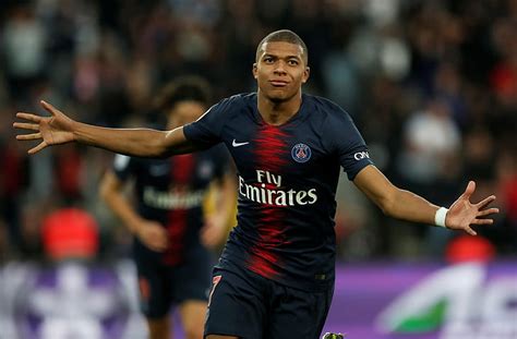 HD wallpaper: Soccer, Kylian Mbappé, French, Paris Saint-Germain F.C ...