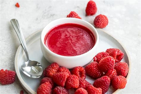 Raspberry Coulis - Culinary Hill