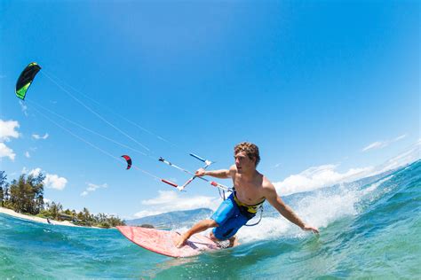 Top 5 Kite Surfing Destinations - Kite Surfing in Spain, Morocco, Hawaii