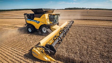 New Holland extends CR Revelation combine range - Agroworlddergisi