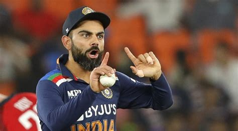 Virat Kohli Gives Away Bizarre, Angry Overthrow After Arguing With ...