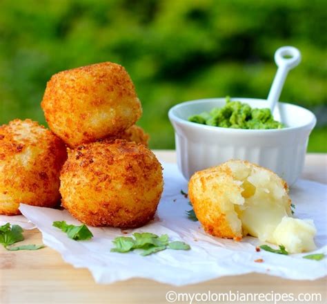 Bolitas de Yuca y Queso (Yuca Balls Stuffed with Cheese) | My Colombian ...