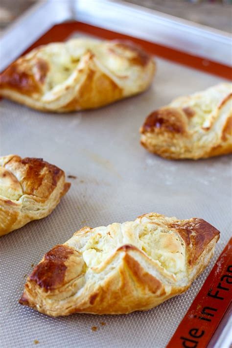 easy cream cheese danish puff pastry