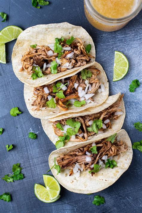 Pork Carnitas Tacos Recipe - Kitchen Swagger