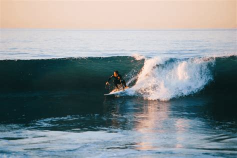 7 Types of Waves Every Surfer Should Know About | Pacific Surf School