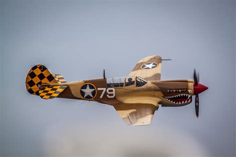 P-40 Warhawk in flying tiger paint scheme. : r/aviation