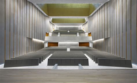 Great Hall Luigi Bocconi University | LAMM | Archello