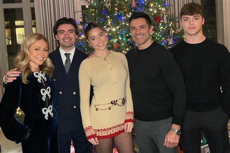 Kelly Ripa enjoys 'favorite Christmas tradition' ahead of Christmas ...