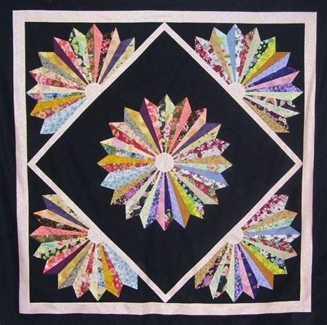 10 More Dresden Plate Quilt Patterns - Patchwork Posse