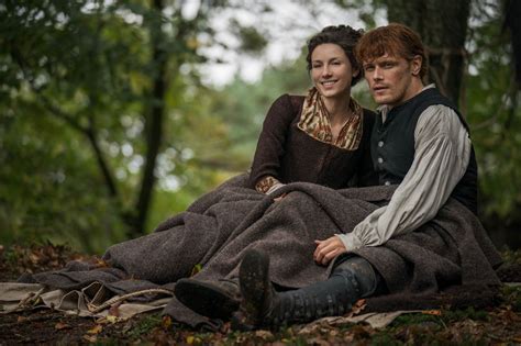 Outlander Season 4 Review: A New Home on a New Frontier | Collider