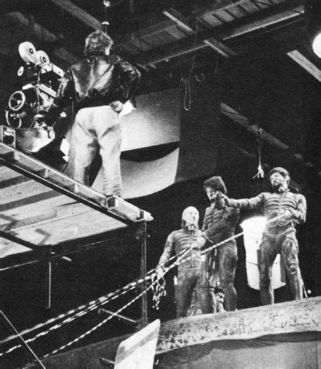 Behind the scenes of David Lynch’s ‘Dune’ | Dangerous Minds