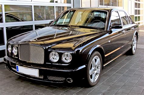 BENTLEY ARNAGE - Review and photos