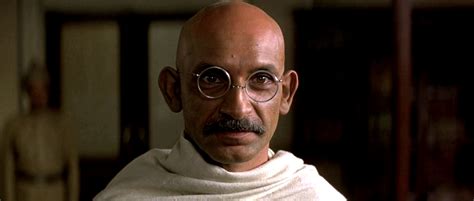 Gandhi (1982) – Movie Reviews Simbasible