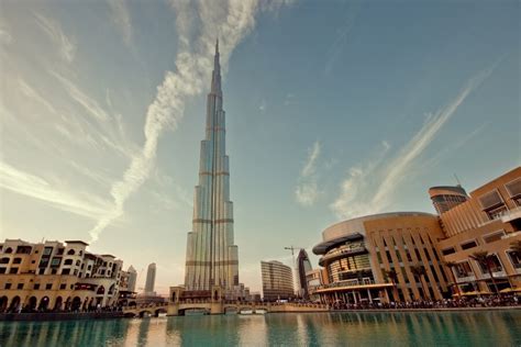 40+ Interesting & Incredible Burj Khalifa Facts - Dubai Travel Planner