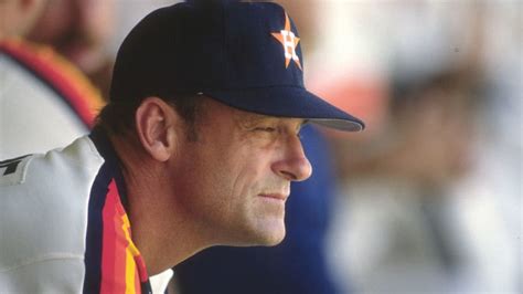 Astros: Player, manager Art Howe recovering from COVID-19