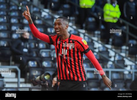 Jaidon anthony bournemouth hi-res stock photography and images - Alamy