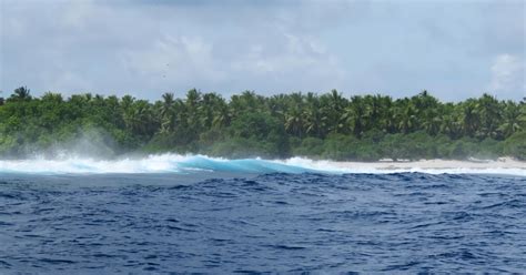 Amelia Earhart Archaeology: A Voyage to Nikumaroro in 2017