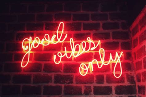 Aesthetic Good Vibes Only Neon Sign