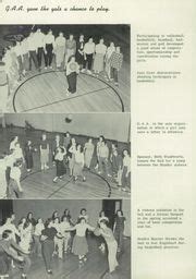 Howell High School - Torch Yearbook (Howell, MI), Class of 1956, Page 9 of 88