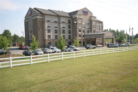 Fairfield Inn & Suites by Marriott: Elkin, NC | Elkin NC