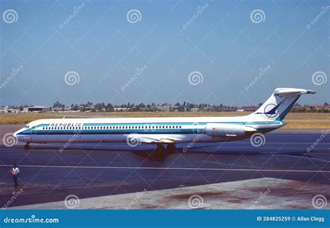 Mcdonnell Douglas Md 82 Cockpit Stock Photos - Free & Royalty-Free ...