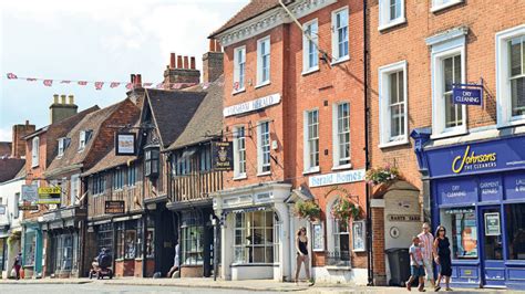 Farnham in Surrey: market town’s appeal for high-end buyers | Financial Times