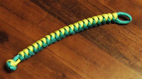 How To Make A Paracord Snake Knot Survival Bracelet Without A Buckle - YouTube