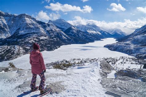 How to Enjoy the Winter in Waterton - Must Do Canada