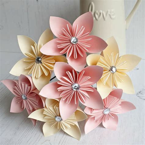 Making Flower Bouquet From Paper at Joan Wright blog