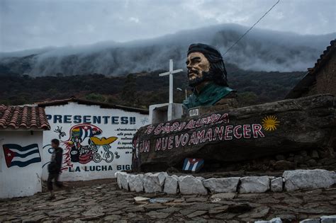 Execution Still Haunts Village, 50 Years After Che Guevara’s Death ...