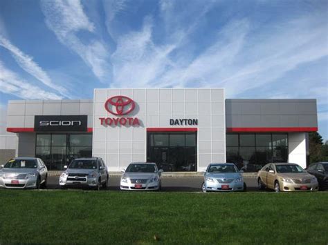 Dayton Toyota car dealership in Dayton, NJ 08810 | Kelly Blue Book