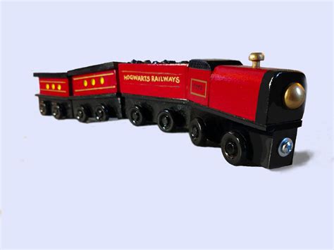 Harry Potter's Hogwarts Express | Hogwarts express train, Hogwarts express, Wooden train