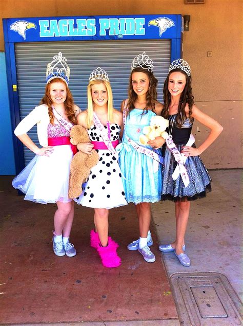 10 Lovable Creative Group Halloween Costume Ideas 2024