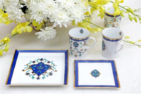 Home Decor: 6 tableware sets that are like art on table | Architectural Digest India