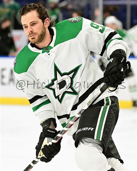 Tyler Seguin - EP Rinkside