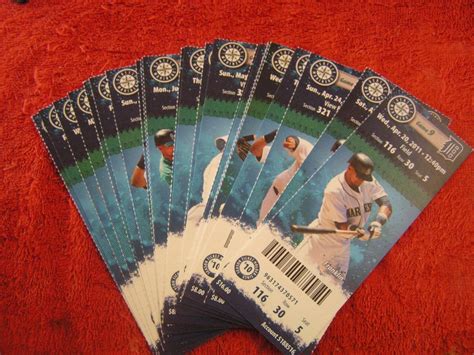 MLB 2011 Seattle Mariners Full Unused Ticket Stubs - Ticket Stubs