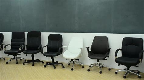 Comfortable Leather Conference Room Chairs/meeting Room Chairs With Chrome Frame Leg 1011v - Buy ...