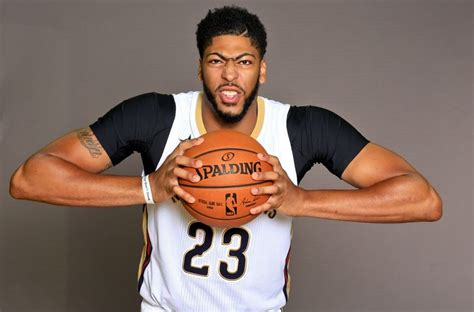 New Orleans Pelicans: Anthony Davis Must Anchor Defense In 2016-17