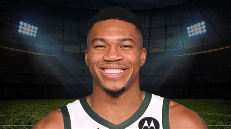 Giannis Antetokounmpo Injury Update, What Happened to Giannis Antetokounmpo? Why is Giannis ...