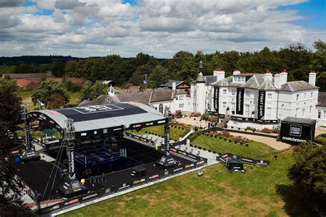 Inside the Matchroom mansion, Eddie Hearn’s former home converted into ...