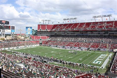 Florida university advances $340M stadium project