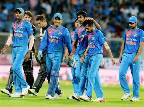 India v New Zealand: India beat New Zealand by 6 runs in a thriller ...